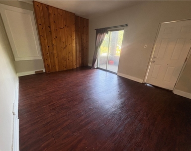 3609 Beechwood - Photo Thumbnail 6