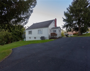 33 Mondine Ln - Photo Thumbnail 2