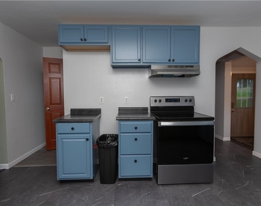 33 Mondine Ln - Photo Thumbnail 11