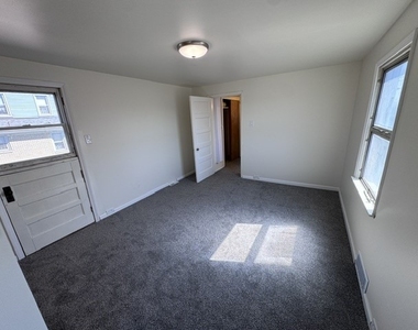 10023 Calvin St - Photo Thumbnail 9