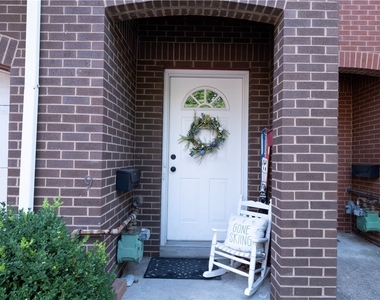 9 Graham Pl - Photo Thumbnail 5