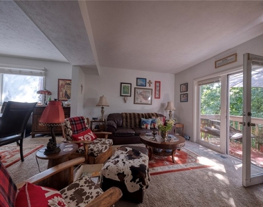 9 Graham Pl - Photo Thumbnail 8