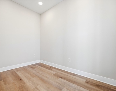 419 Ramsgate Rd - Photo Thumbnail 19