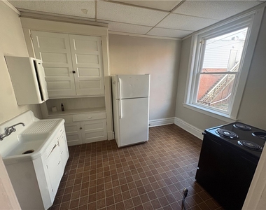 211 South 2nd Street - Photo Thumbnail 2