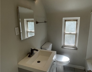 63 W Bellecrest Ave - Photo Thumbnail 11