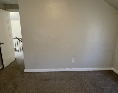63 W Bellecrest Ave - Photo Thumbnail 18