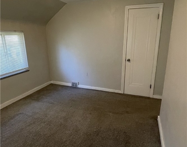 63 W Bellecrest Ave - Photo Thumbnail 20