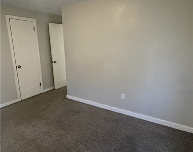 63 W Bellecrest Ave - Photo Thumbnail 19
