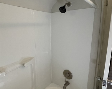 63 W Bellecrest Ave - Photo Thumbnail 12