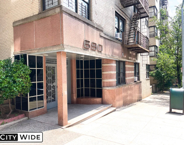 690 Ft Washington Avenue - Photo Thumbnail 4