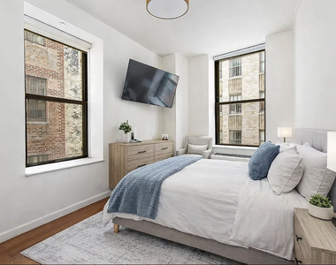 100 Fulton Street - Photo Thumbnail 1