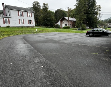 56 Shepard Street - Photo Thumbnail 12