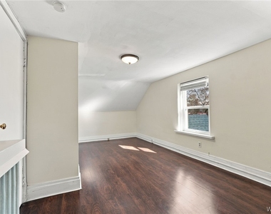 6797 Main Street - Photo Thumbnail 15