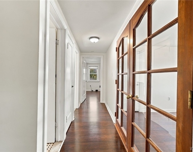 6797 Main Street - Photo Thumbnail 12