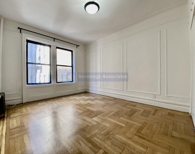 664 West 163rd Street - Photo Thumbnail 5