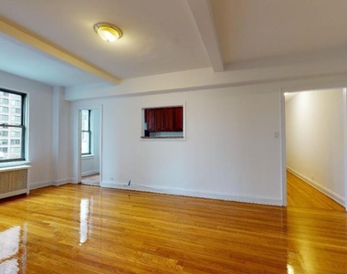 East 38th Street - Photo Thumbnail 2