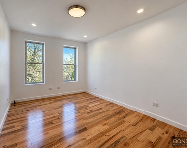 285 Rockaway Parkway - Photo Thumbnail 3