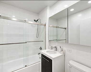 99 John Street - Photo Thumbnail 3