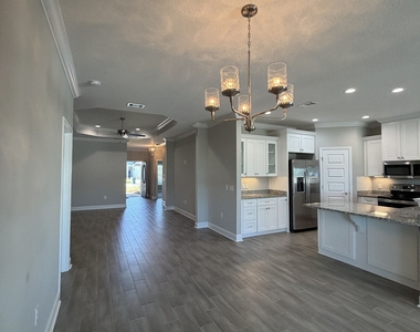 318 The Villas Way - Photo Thumbnail 17