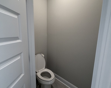 318 The Villas Way - Photo Thumbnail 41