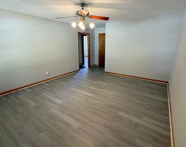 110 Bryan Street - Photo Thumbnail 11