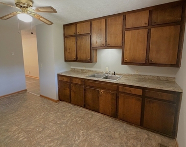 110 Bryan Street - Photo Thumbnail 6