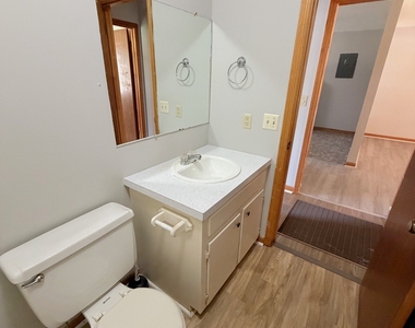 110 Bryan Street - Photo Thumbnail 9