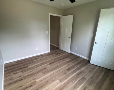 2875 Old Rome Road Se - Photo Thumbnail 4
