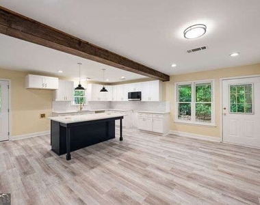 265 Timberidge Drive - Photo Thumbnail 8