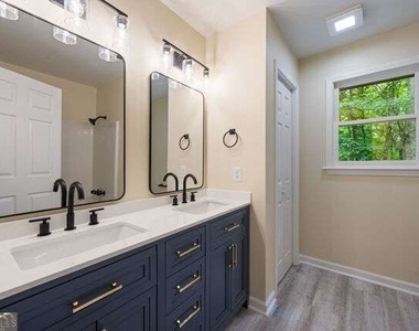 265 Timberidge Drive - Photo Thumbnail 18