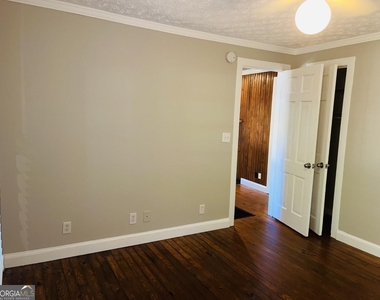 4665 Orchid Drive - Photo Thumbnail 13