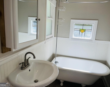 4665 Orchid Drive - Photo Thumbnail 10