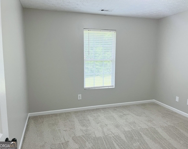 185 Hidden Brook Trail - Photo Thumbnail 21