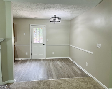 185 Hidden Brook Trail - Photo Thumbnail 8