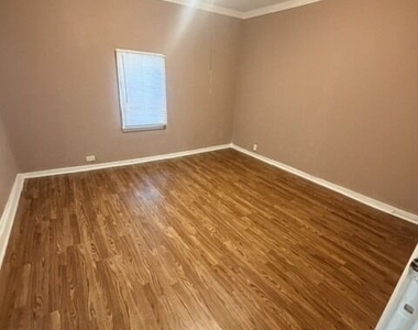 3065 Churchill Street - Photo Thumbnail 11
