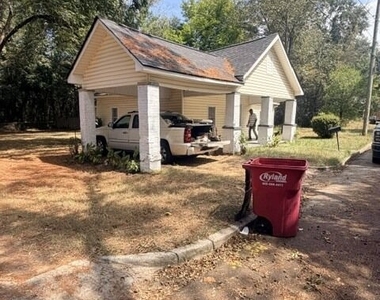 3065 Churchill Street - Photo Thumbnail 14