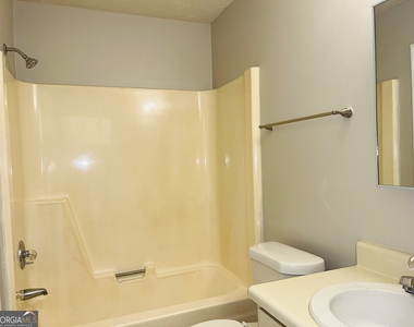 314 Harwell Avenue - Photo Thumbnail 15