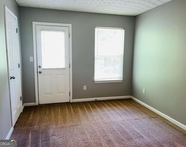 105 Granite Street - Photo Thumbnail 15