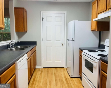 105 Granite Street - Photo Thumbnail 5