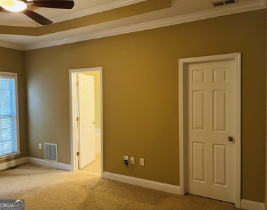 179 Village Park Drive - Photo Thumbnail 27