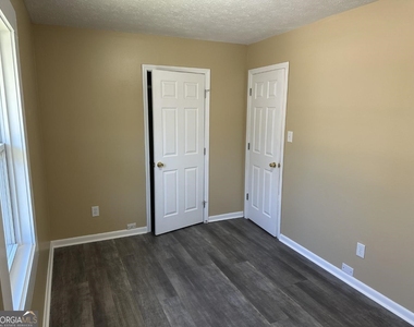 109 Sunset Lane - Photo Thumbnail 19