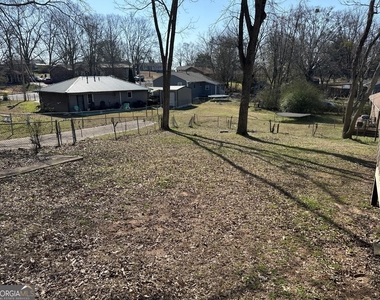 109 Sunset Lane - Photo Thumbnail 10