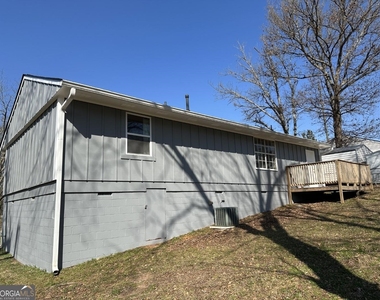 109 Sunset Lane - Photo Thumbnail 9