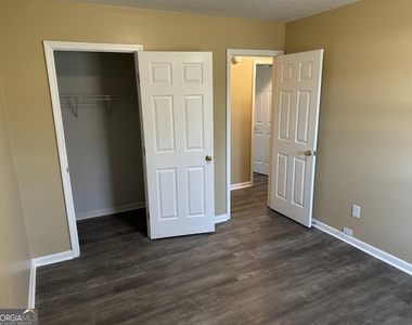 109 Sunset Lane - Photo Thumbnail 16