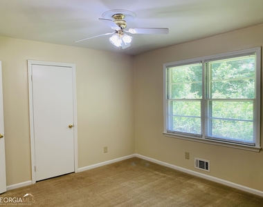 25 Martin Street - Photo Thumbnail 8