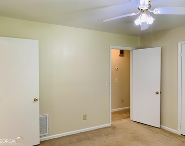 25 Martin Street - Photo Thumbnail 9