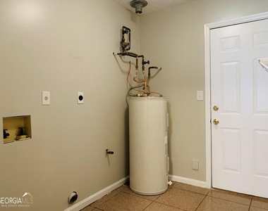 140 Pine Terrace - Photo Thumbnail 11