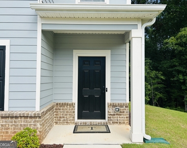 143 Chapel Hill Parkway - Photo Thumbnail 3