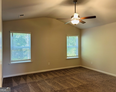 143 Chapel Hill Parkway - Photo Thumbnail 18