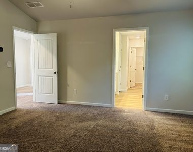 143 Chapel Hill Parkway - Photo Thumbnail 20